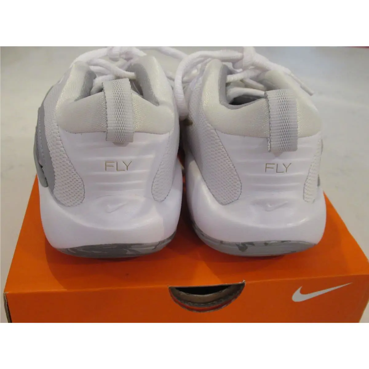 Nike shoes - Nike IsoFly - IsoFly - White 5