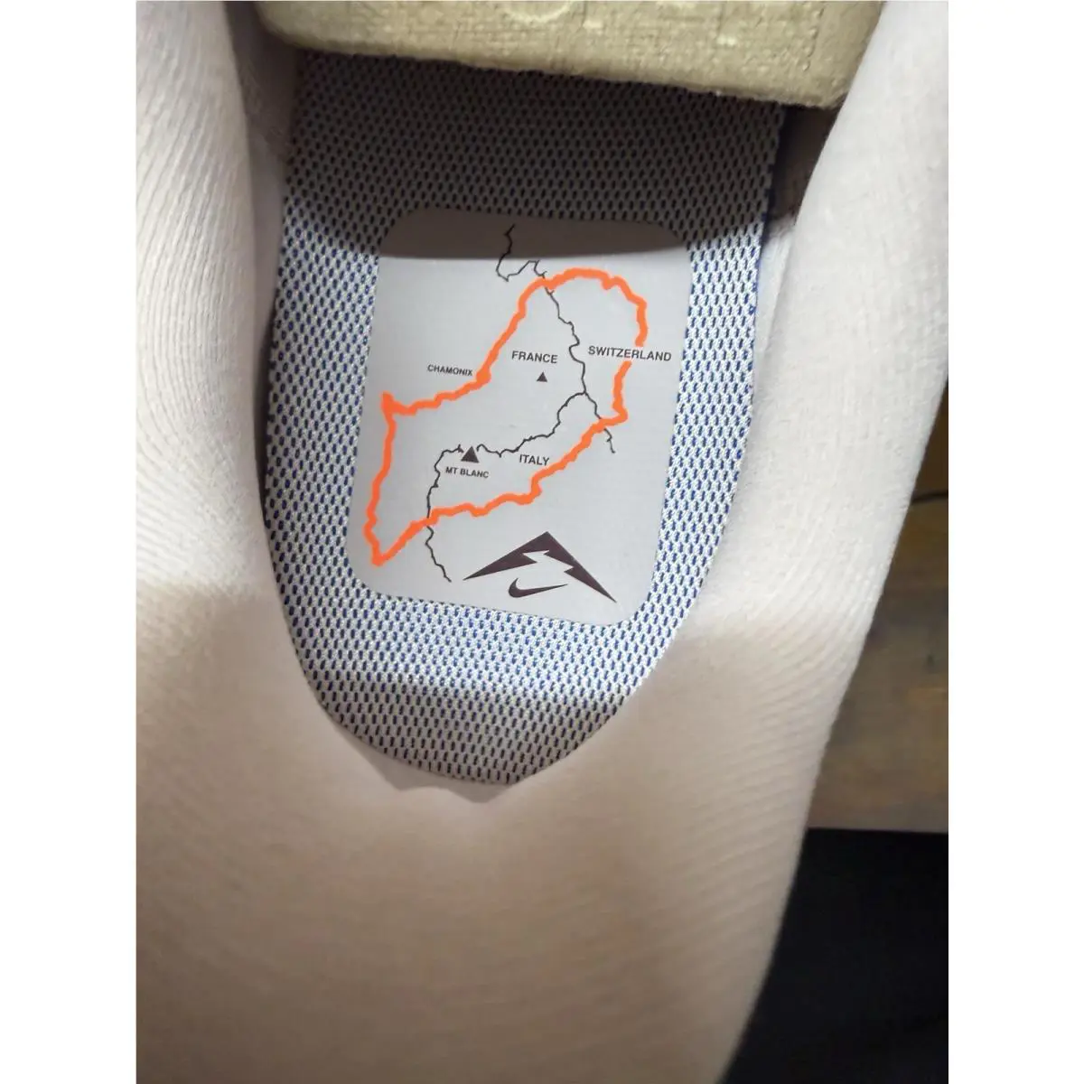 Nike shoes - Nike Pegasus Trail 4 - Pegasus Trail - DV3864-600 - Silt Red/Hyper Crimson/Sail/Dark Team Red 3