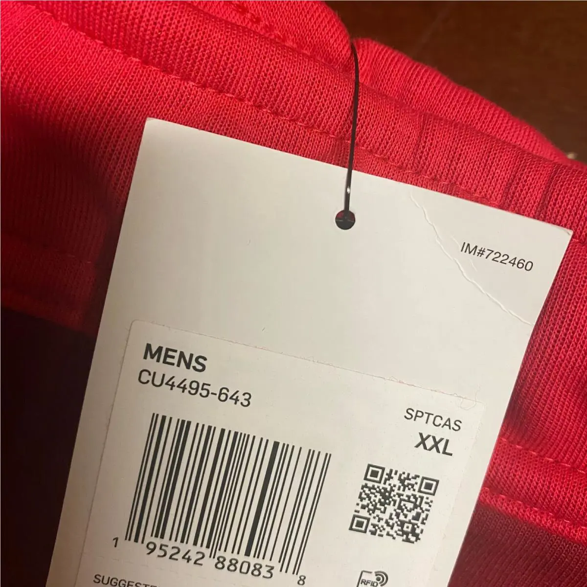 Nike clothing - Red (UPC: 195242880838) 4