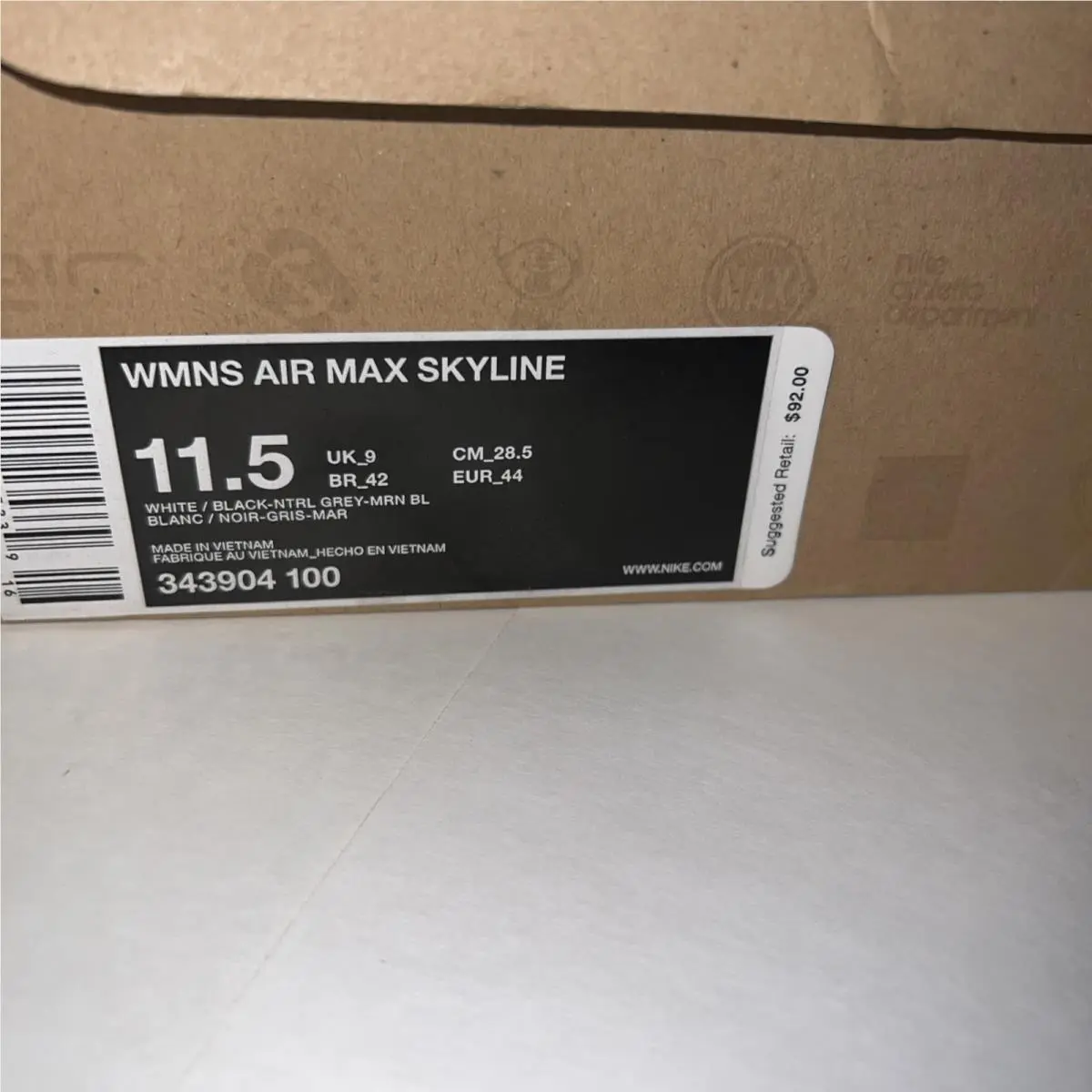 Nike shoes - Nike Air Max Skyline - Air Max Skyline - 343904-100 - White (UPC: 0091204135339) 1