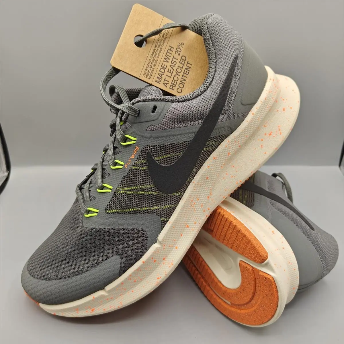 Nike Men`s Run Swift 3 Running Shoes Size 9 HV5226-068 Gray / Black / Orange