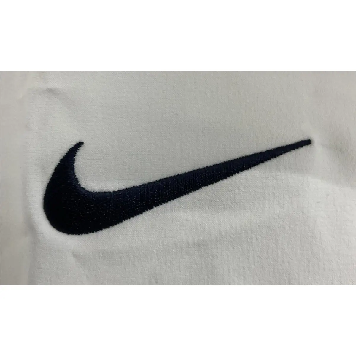 Nike clothing - CI4465-100 - CI4465-100 - White (UPC: 194272826199) 5