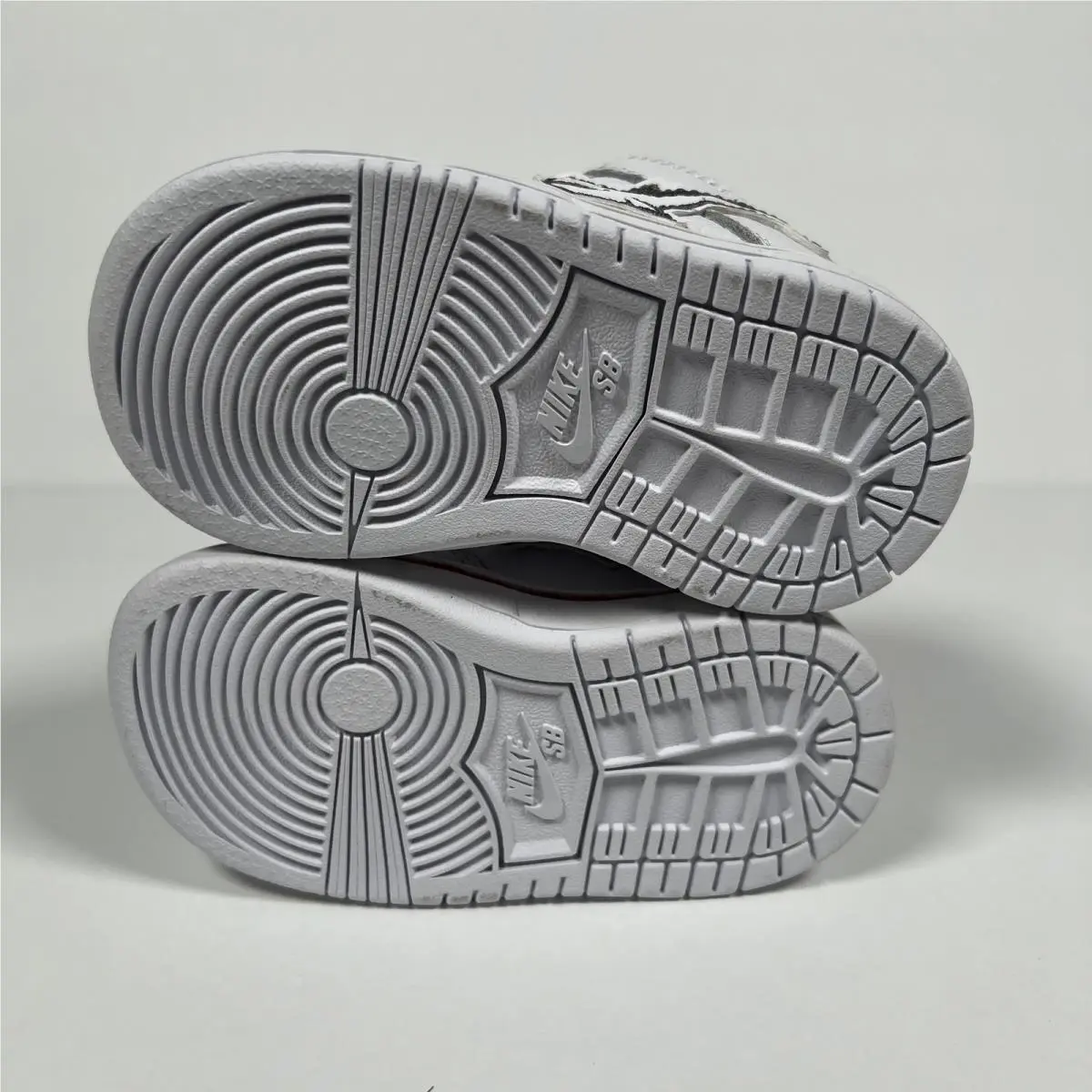 Nike shoes - Nike SB Dunk - Dunk - DJ3759-105 - White (UPC: 195242395929) 7