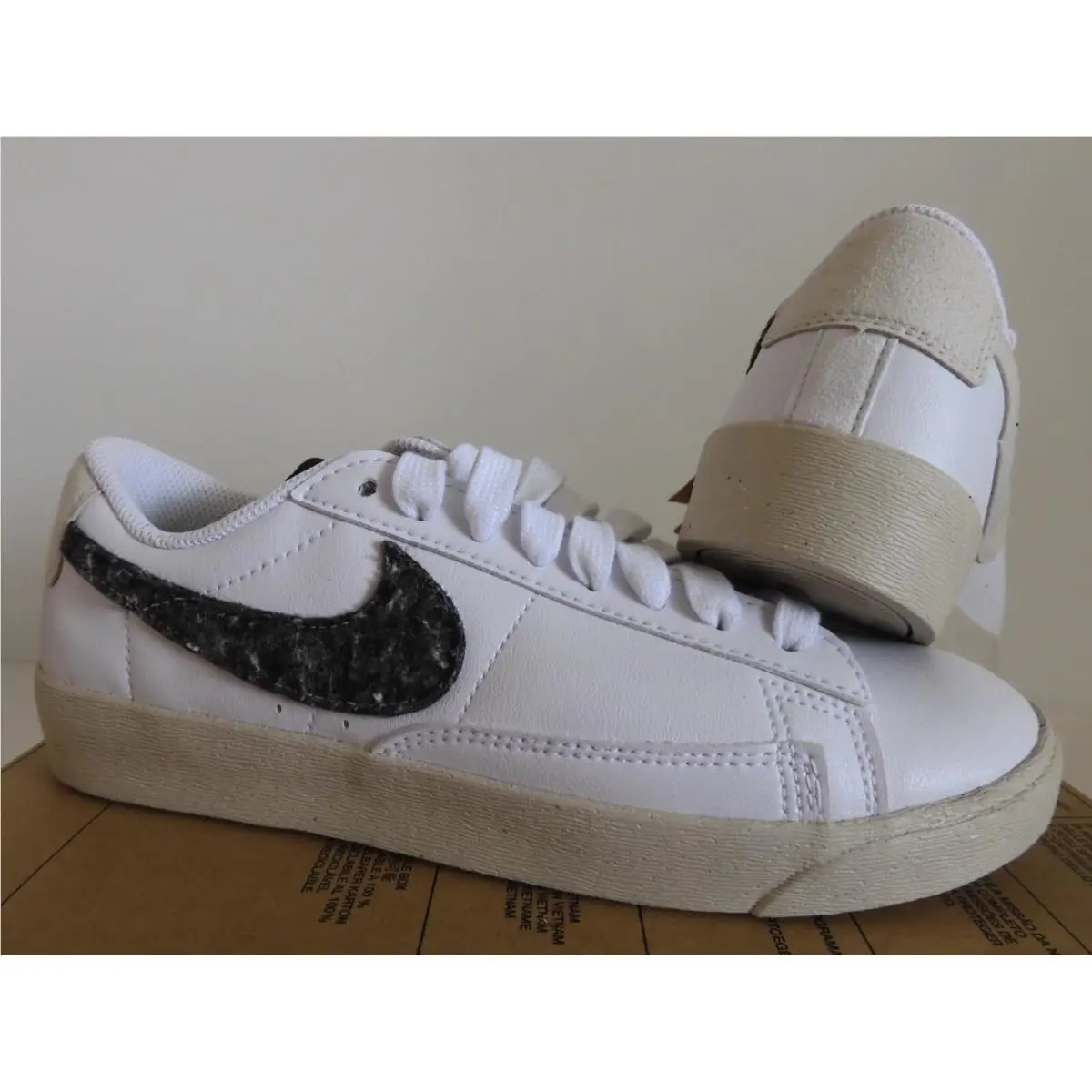 Nike shoes - Nike Blazer Low - Blazer Low - White (UPC: 194502204995) 0