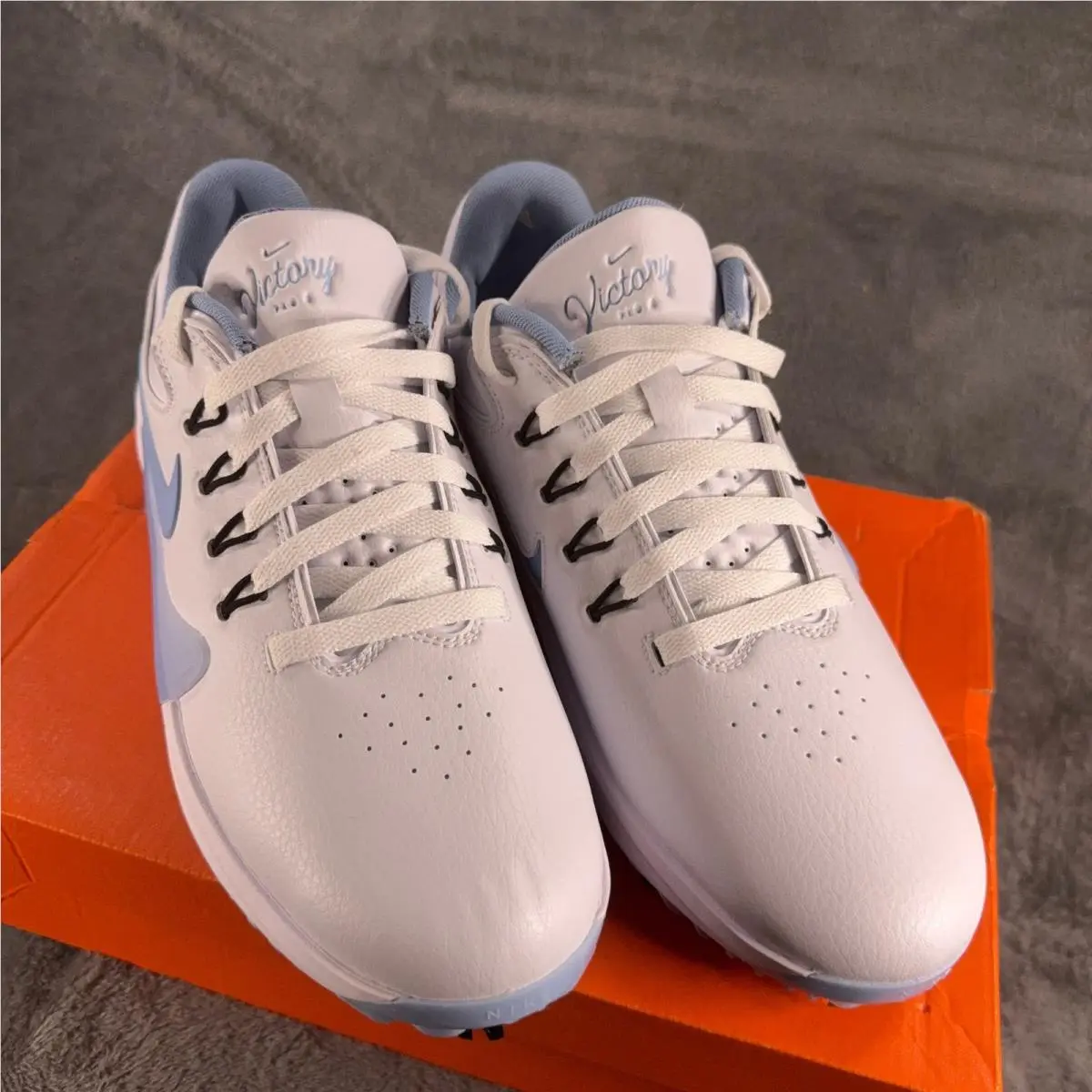 Nike shoes - Victory Pro 4 - Victory Pro - FZ7611-101 - White 4
