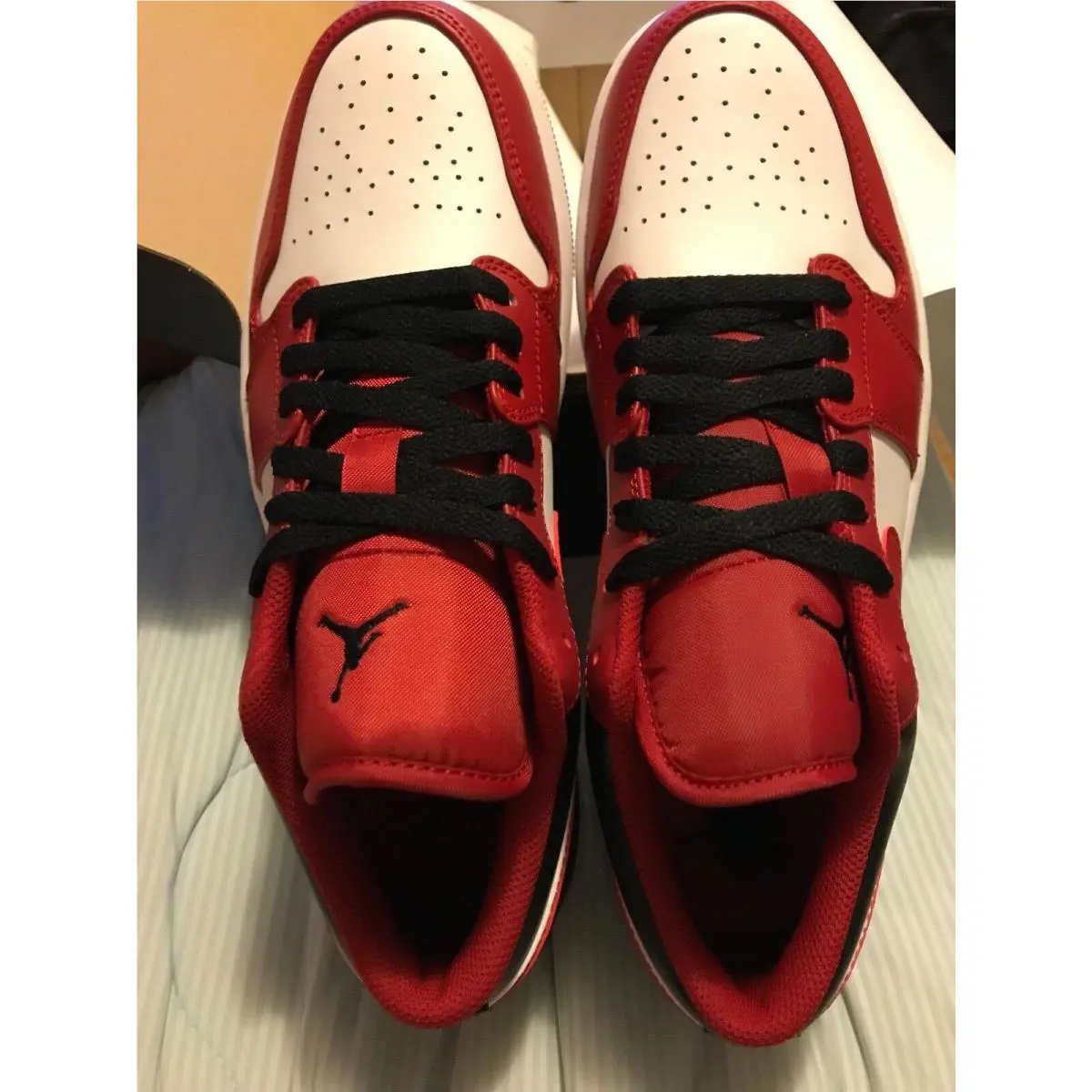 Nike Air Jordan 1 Low Bred Toe DS Men`s Size 9.5 w/ Box/tags