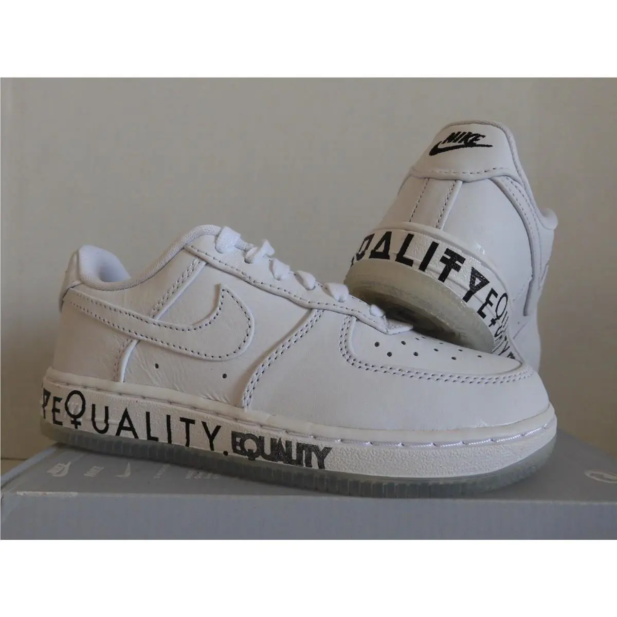 Nike shoes - Nike Air Force 1 - Air Force - White (UPC: 193145226081) 0