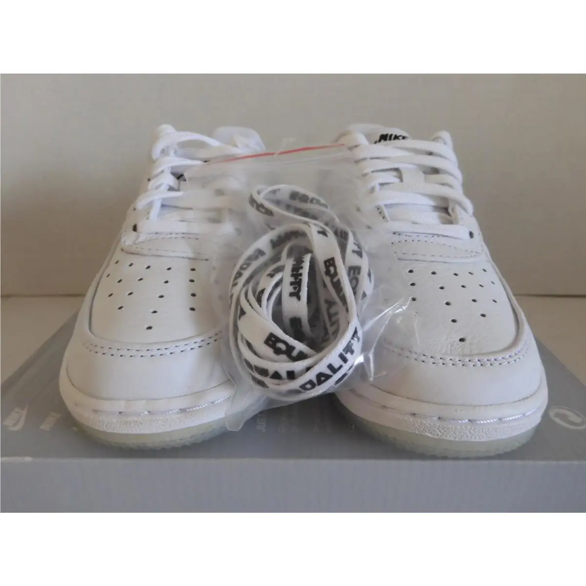 Nike shoes - Nike Air Force 1 - Air Force - White (UPC: 193145226081) 1