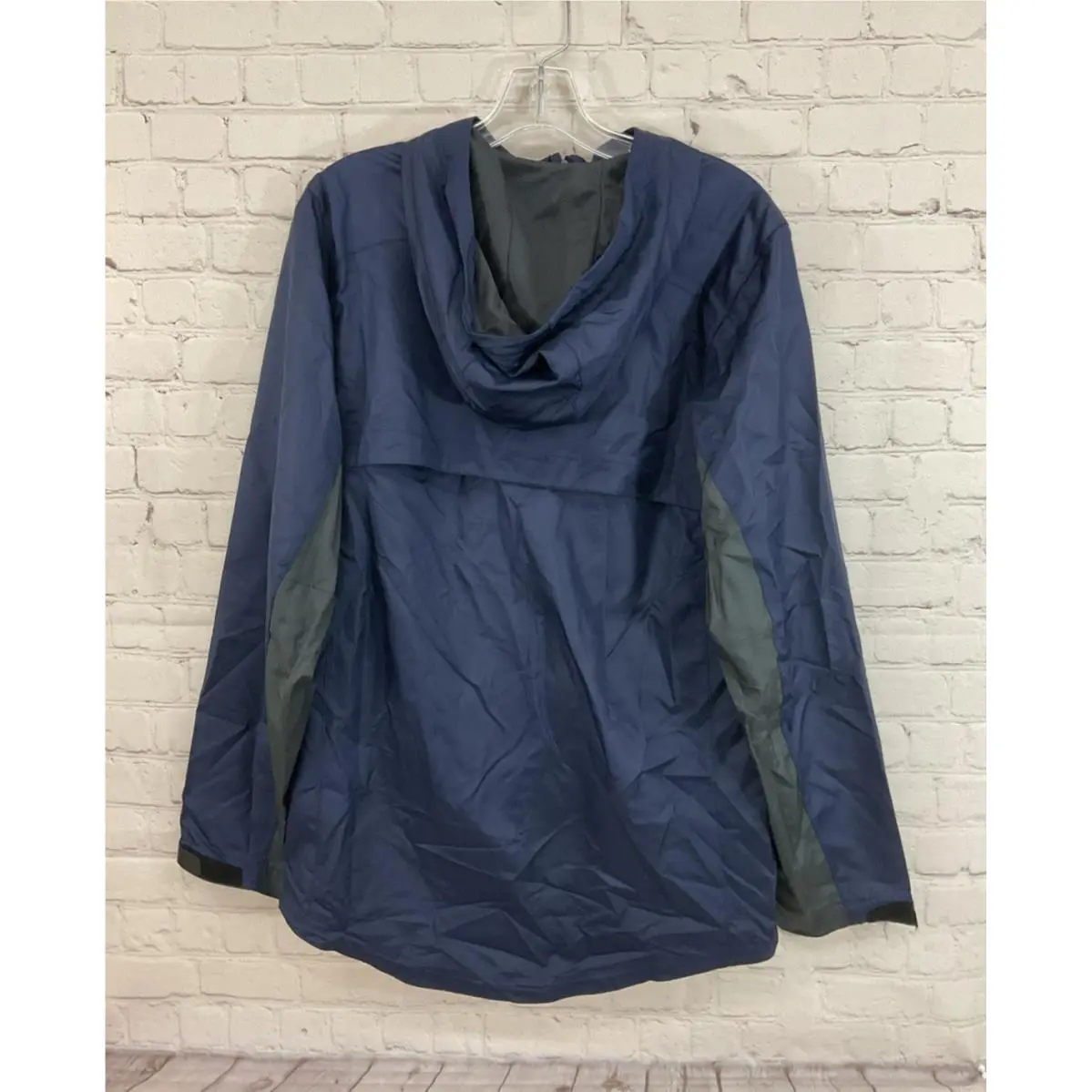 Nike clothing - 707185 - 707185 - Navy (UPC: 886060581921) 7