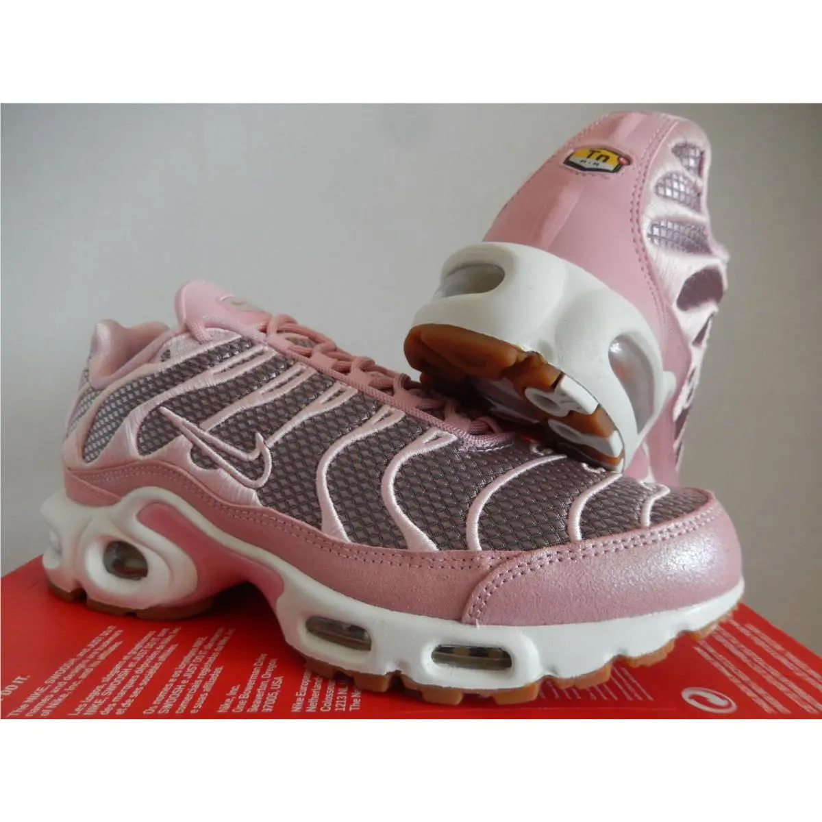 Nike shoes - Nike Air Max Plus - Air Max Plus - AT5695 600 - Pink 0