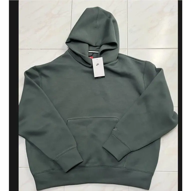 Nike clothing - Green (UPC: 0197597278186) 0
