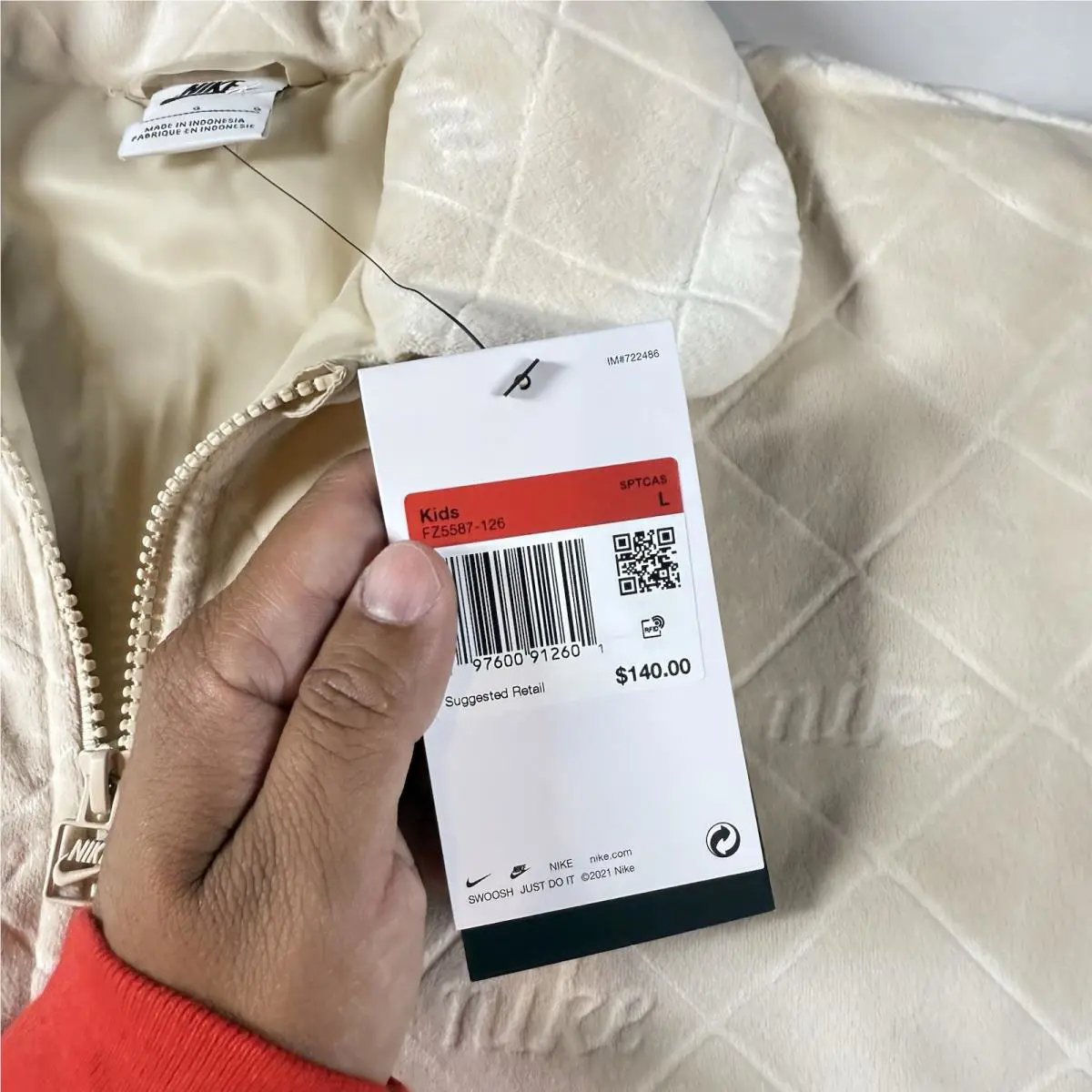 Nike clothing - FZ5587-126 - FZ5587-126 - Beige 3
