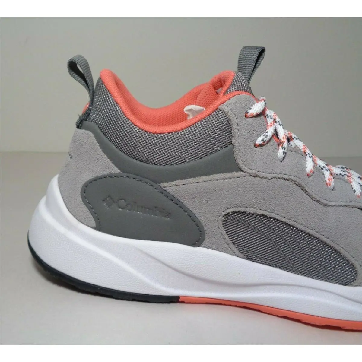 Columbia shoes - PIVOT MID WATERPROOF - PIVOT MID WATERPROOF - Gray (UPC: 193553682752) 1