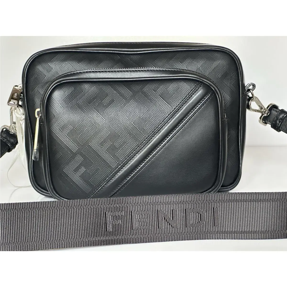 Fendi FF Logo Calf Leather Camera Case Shoulder Bag Black 7VA607 IT