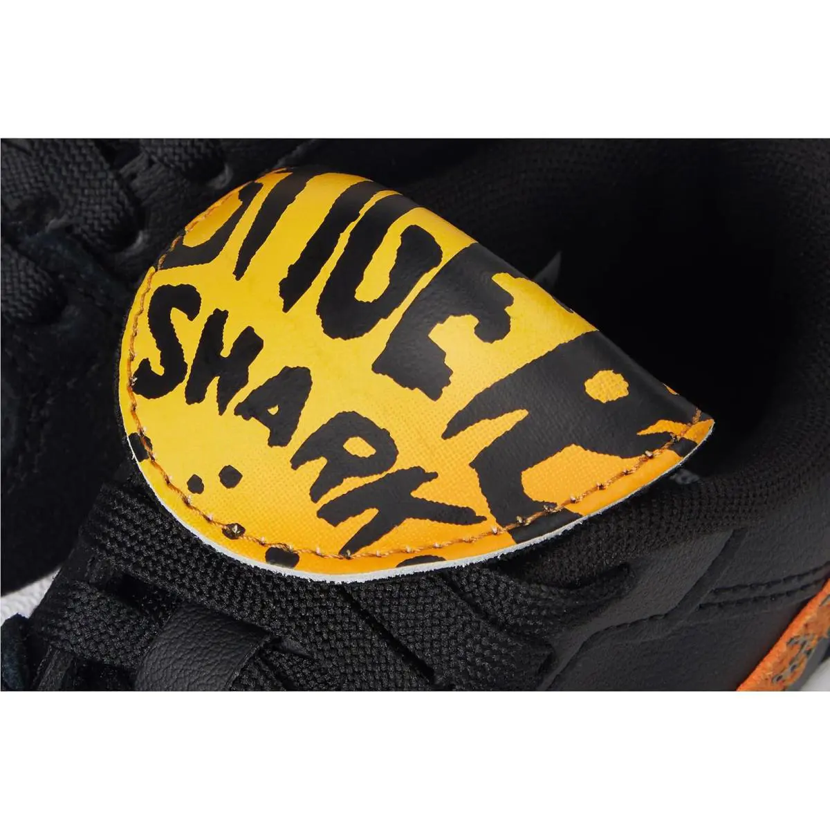 Puma shoes - Black/Orange Glo 4