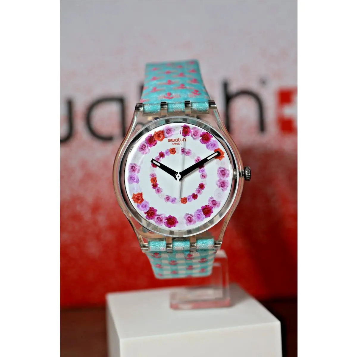 Limited Swiss Swatch ROSES4U Flowers Denim Leather Strap Clear 34mm GZ291