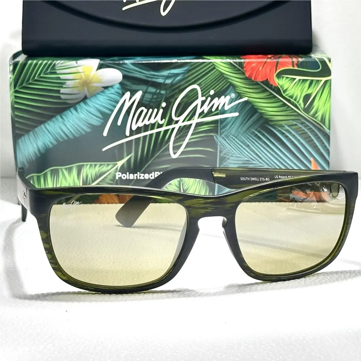 South Swell MJ 755-15 Green Woodgrain Striped Rectangular Sunglasses by Maui Jim