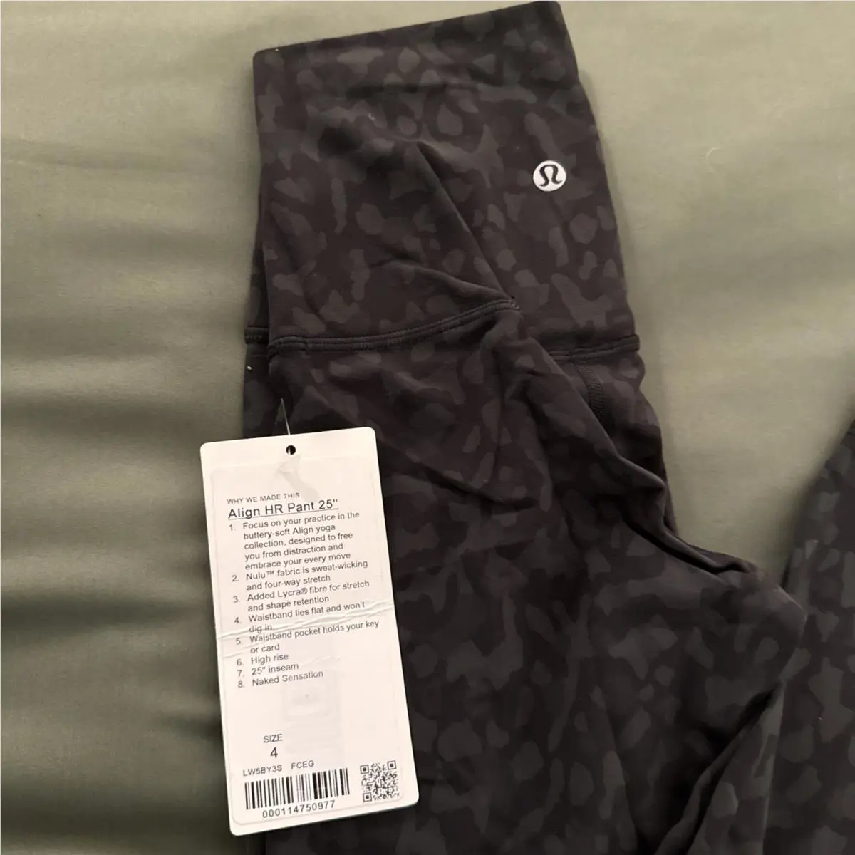 Lululemon clothing - Formation Camo Evergreen Multi 0