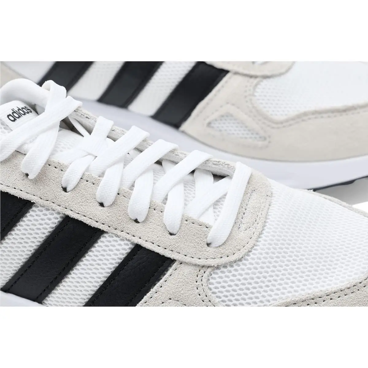 Adidas shoes - Black/White/Carbon 32