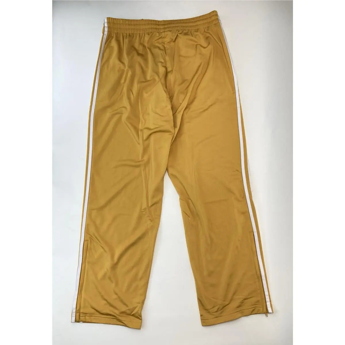 Adidas clothing - IY8734 - IY8734 - Preloved Yellow 23
