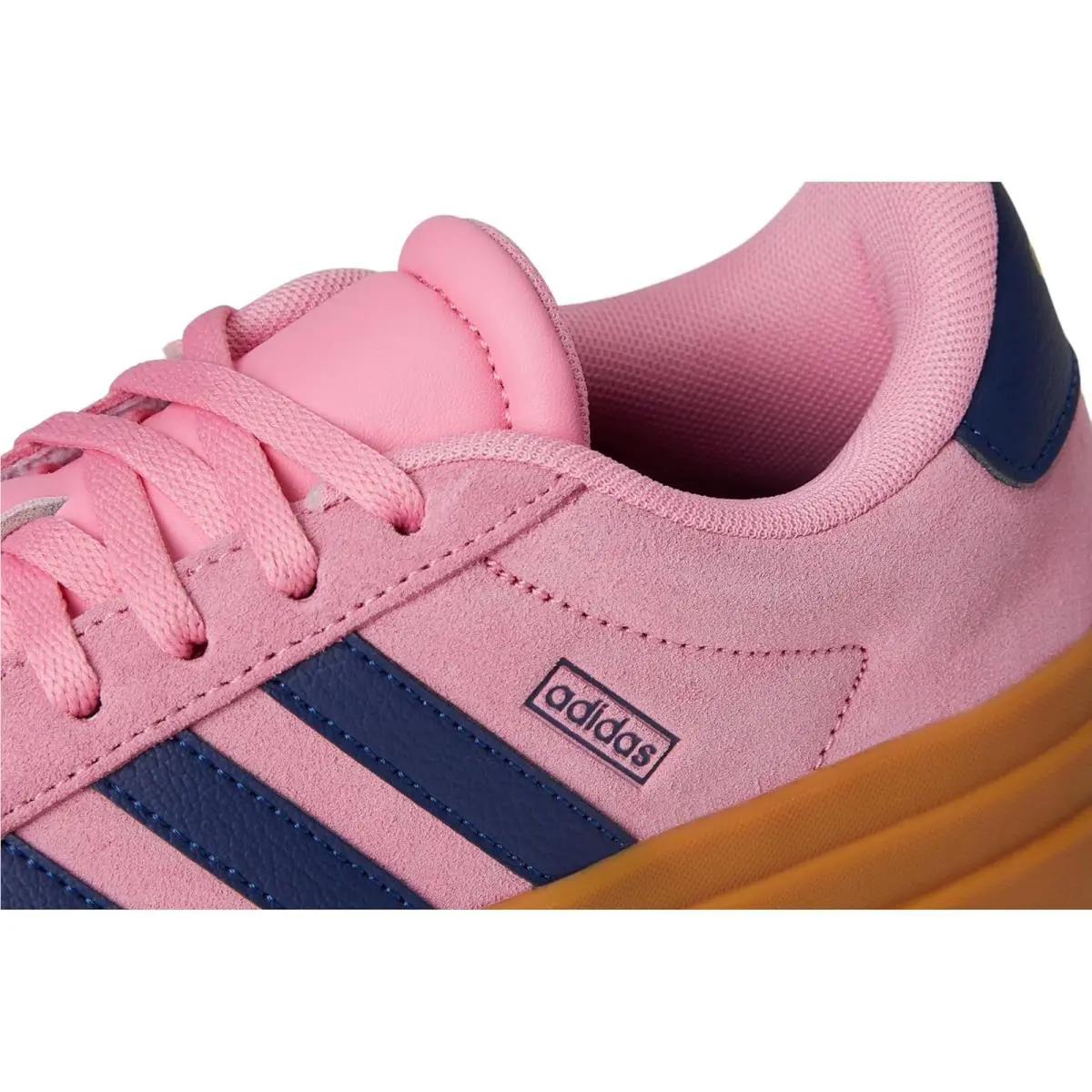 Adidas shoes - Black/Wonder Beige/Shock Pink 18