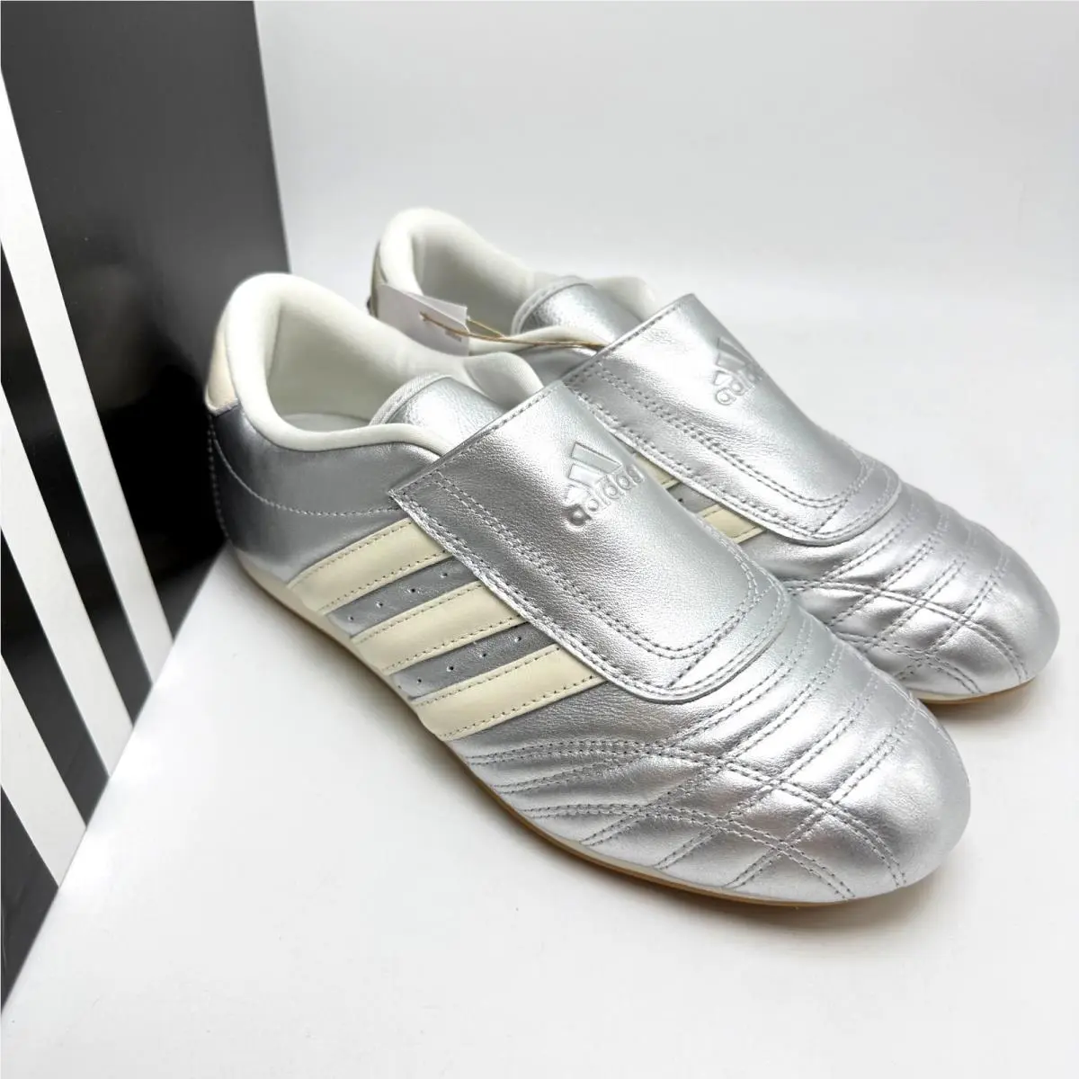 Adidas shoes - adidas Taekwondo - Taekwondo - JS4023 - Silver Metallic/Off White/Gum 0