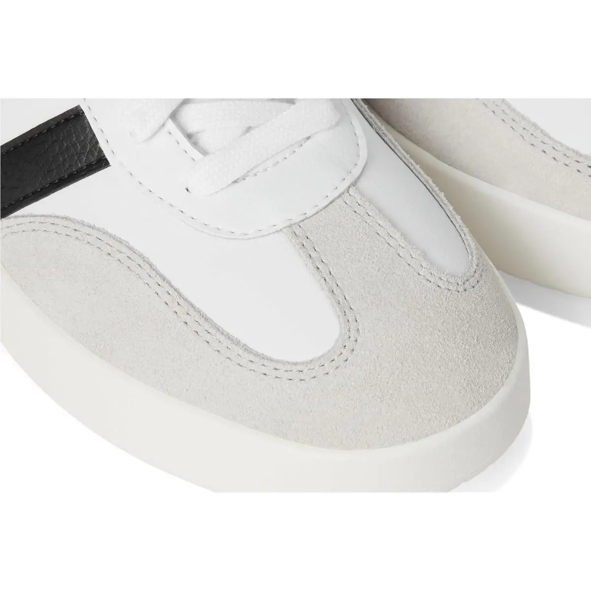 Adidas shoes - Black/White/Black 25