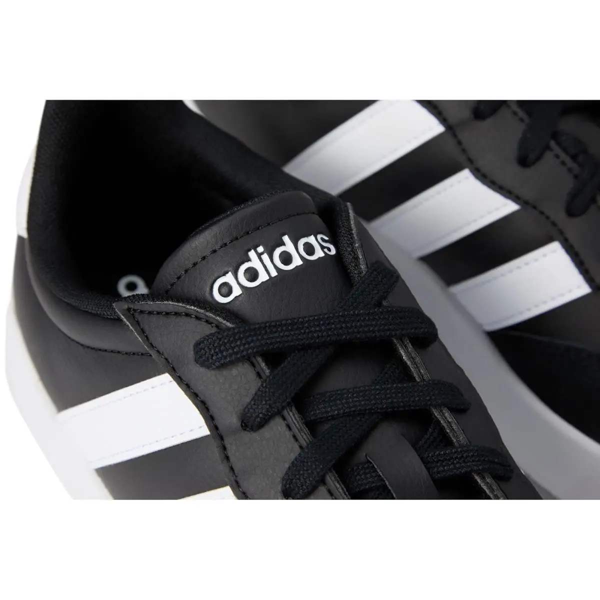Adidas shoes - Black/White/Black 18