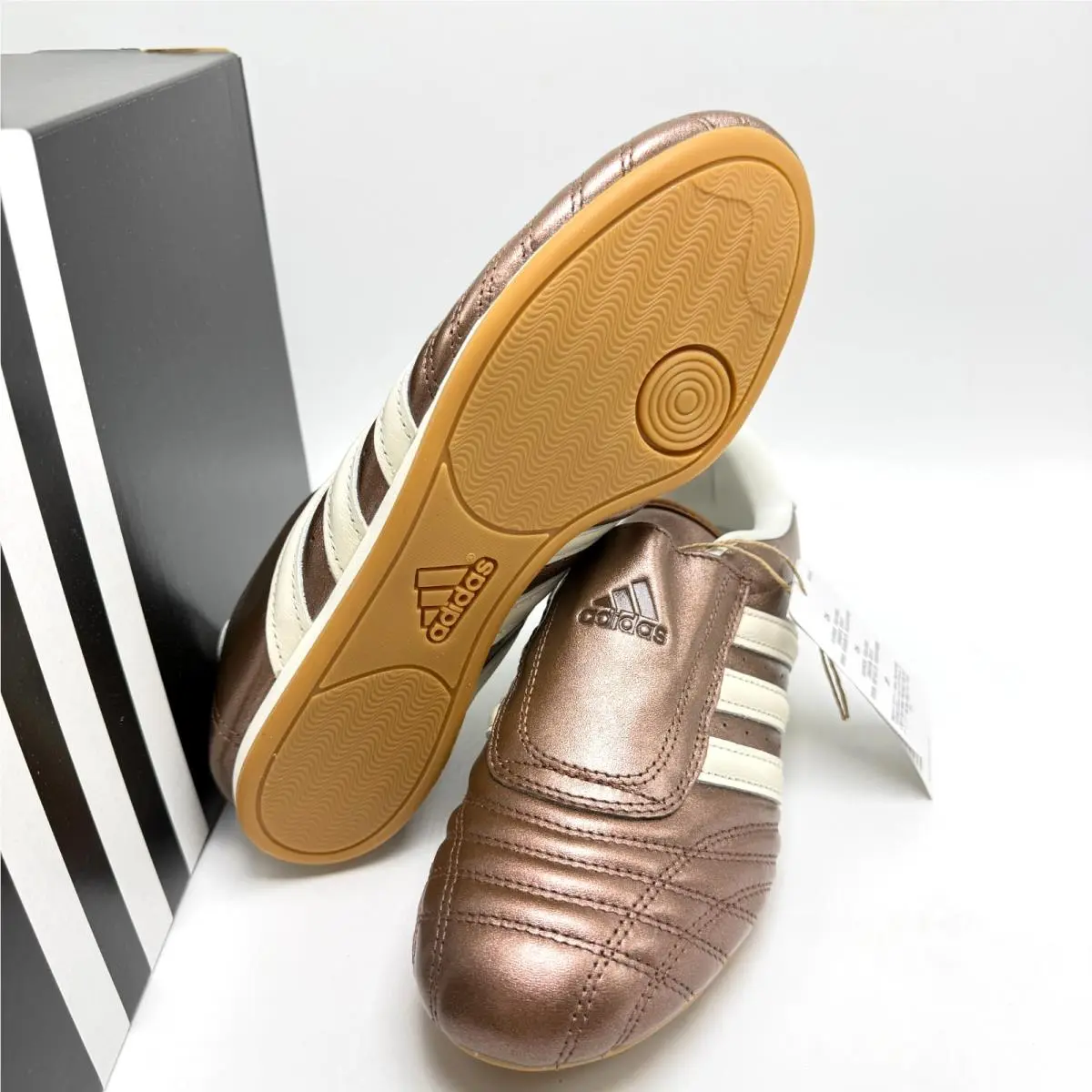 Adidas shoes - adidas Taekwondo - Taekwondo - JS4025 - Cloud White/Core Black/Gum 5