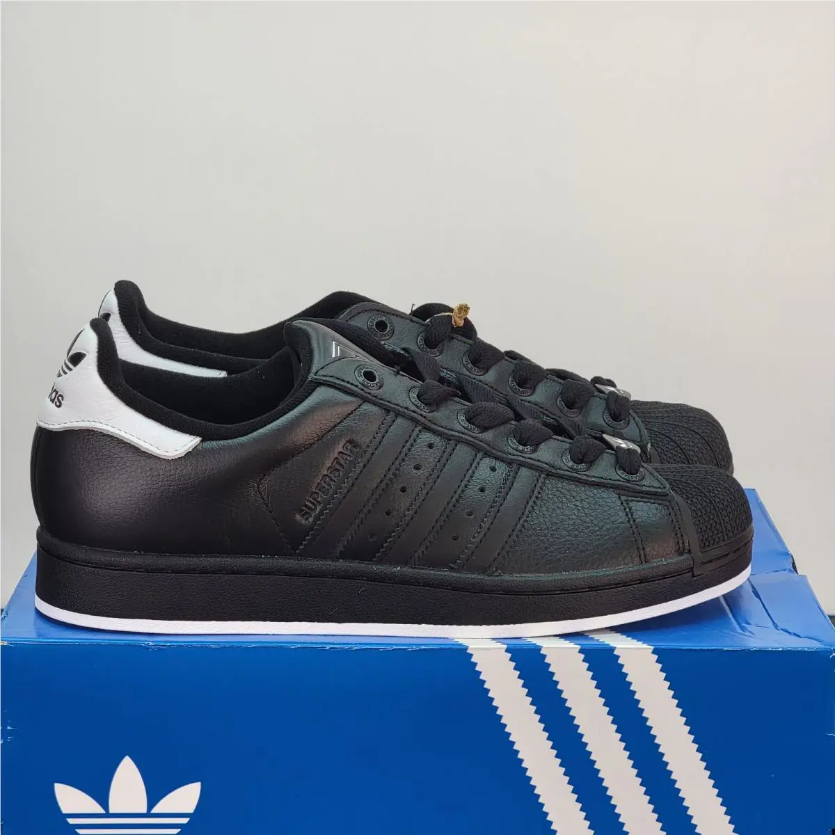 Adidas shoes - adidas Superstar - Superstar - JR0029 - Black 2