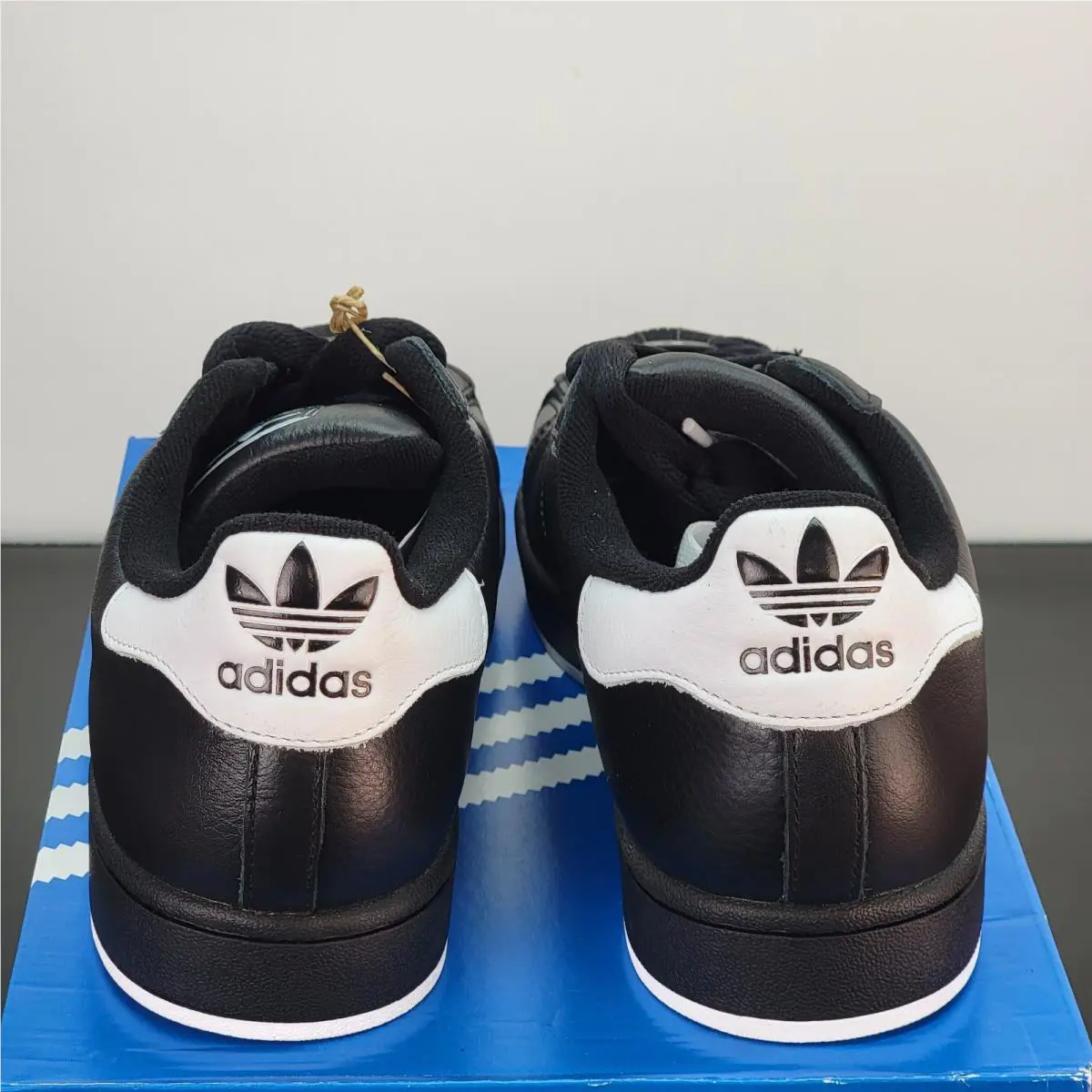 Adidas shoes - adidas Superstar - Superstar - JR0029 - Black 4
