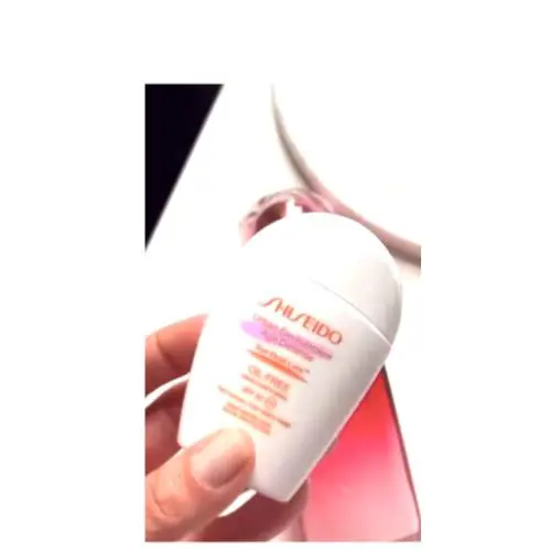 Urban Environment Oil-free Sunscreen Broad-spectrum Spf 42 by Shiseido