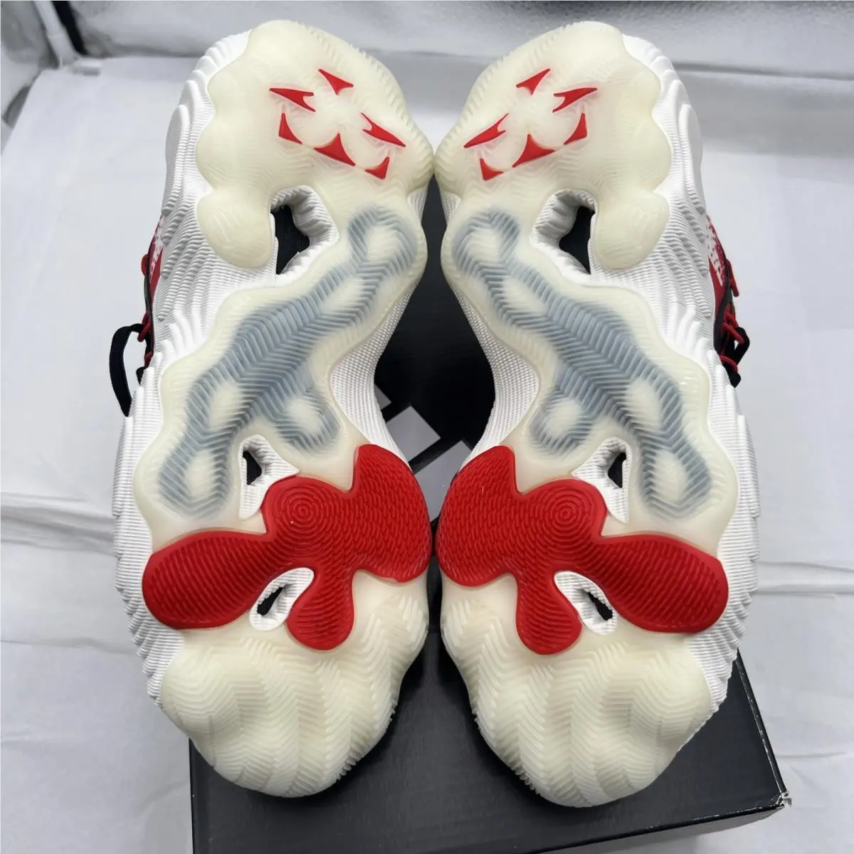 Adidas shoes - adidas Trae Young 3 - Trae Young - Red 3