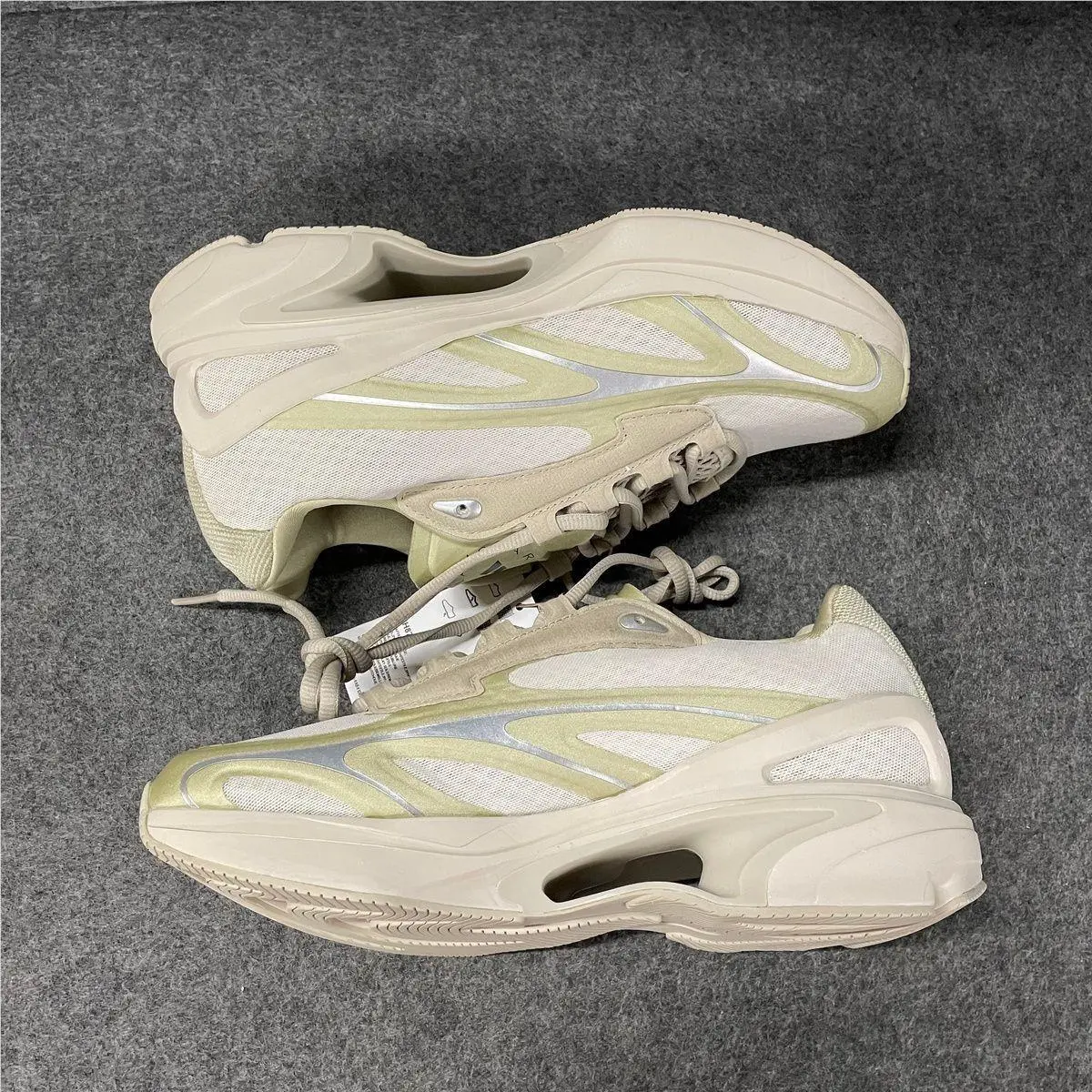 Adidas shoes - vs-168103 - vs-168103 - Multicolor (UPC: 197615464218) 0