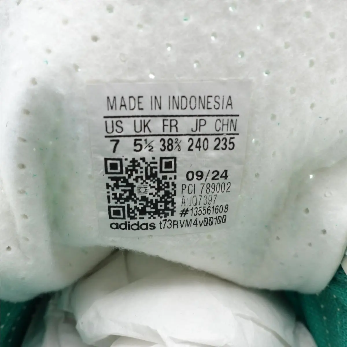 Adidas shoes - adidas SL 72 - JQ7397 - Court Green / Ivory / Crystal Sand 0