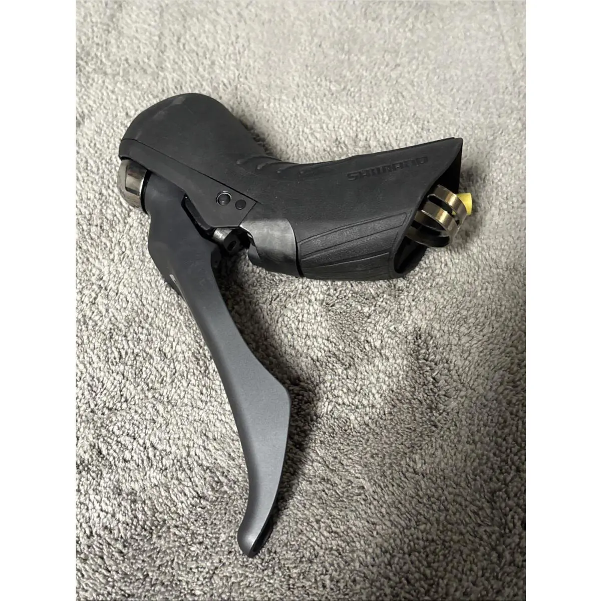 Shimano  - https://www.citybikesonline.com/product/shimano-grx-rx810-hydraulic-brake-lever-367531-1.htm - BL-RX810-L - Black 0