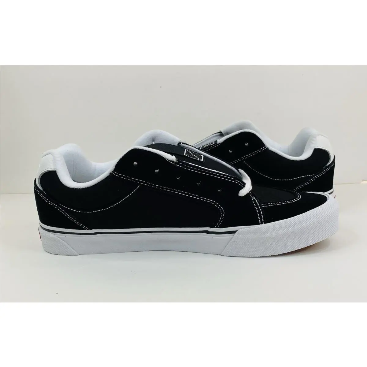 Vans shoes - Chukka Push - Chukka Push - Black / White (UPC: 0197065595951) 3