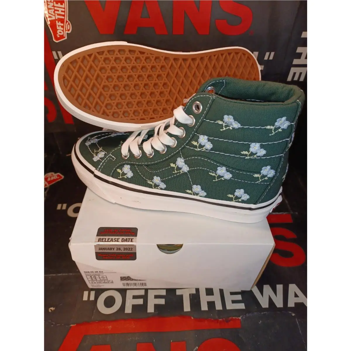 Vans shoes - VANS Sk8-Hi - VN0A5KRIYRN - Green 9