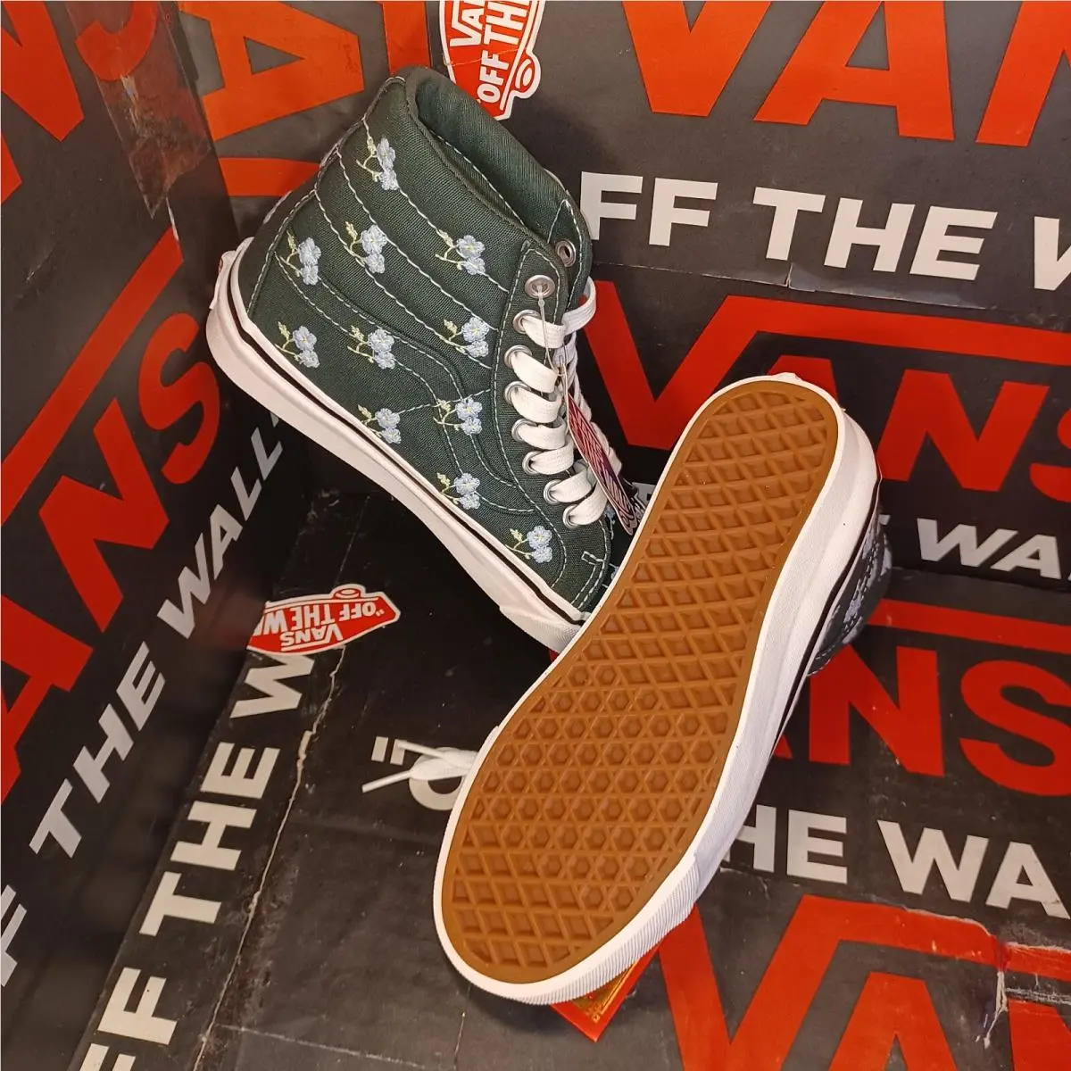 Vans shoes - VANS Sk8-Hi - VN0A5KRIYRN - Green 3