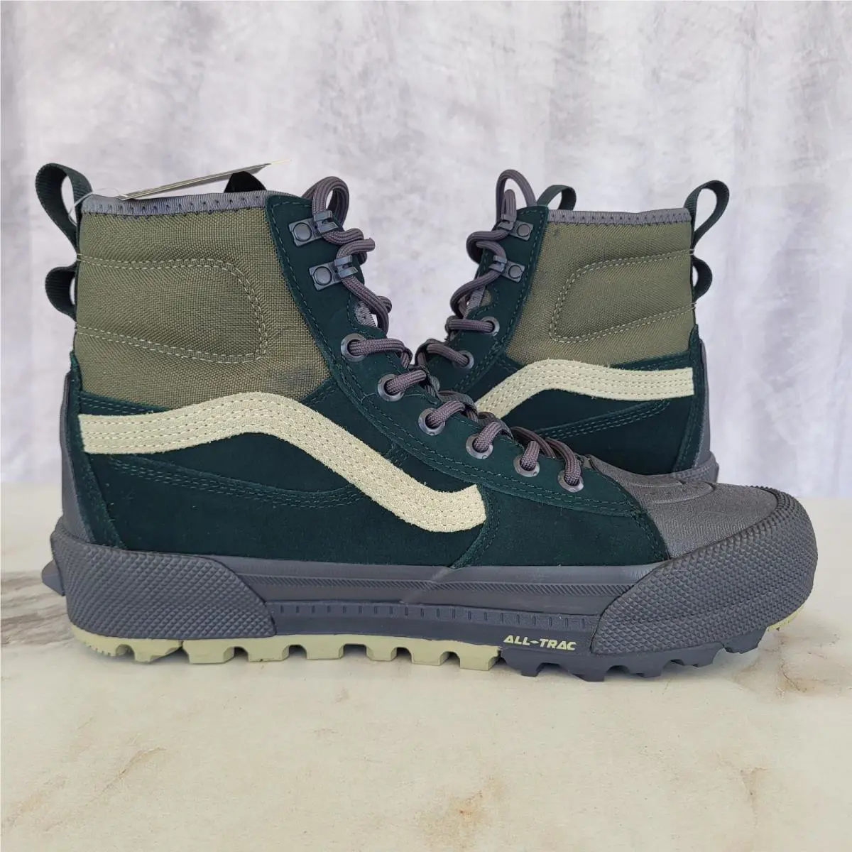Vans shoes - VANS Sk8-Hi Mte - Mte - Green 10
