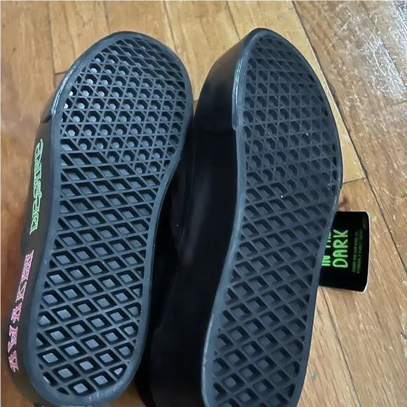 Vans shoes - VANS Slip-On - Shoe - Black 4
