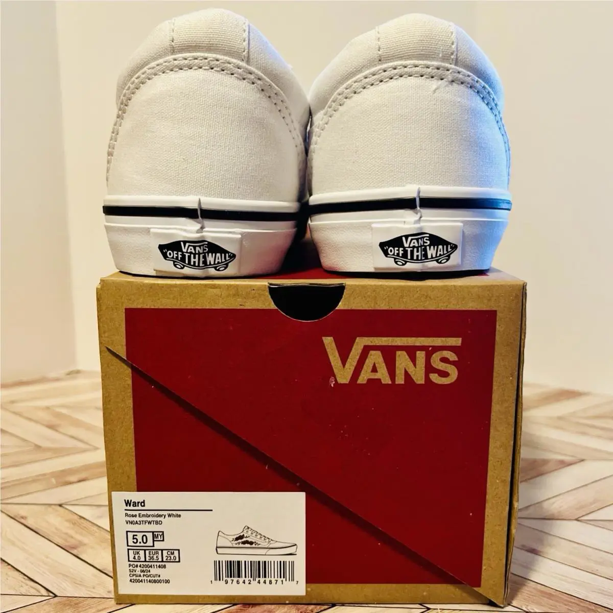 Vans shoes - VANS Ward Rose Embroidery - Ward Rose Embroidery - VN0A3TFWTBD - White (UPC: 0197642448717) 3