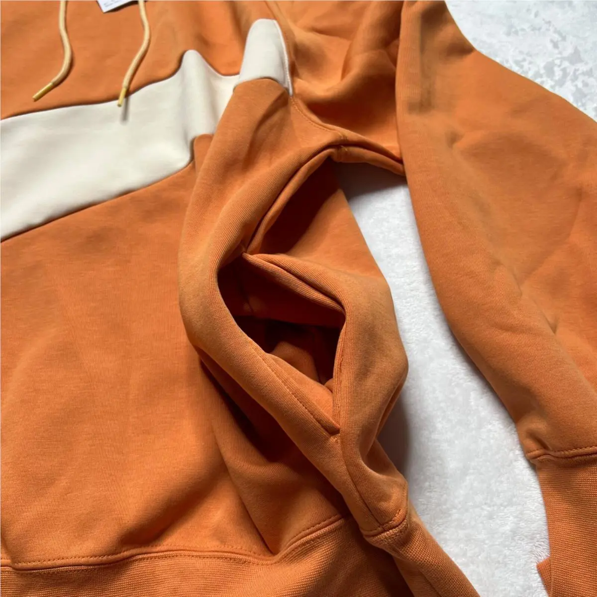 Nike clothing - Orange 4