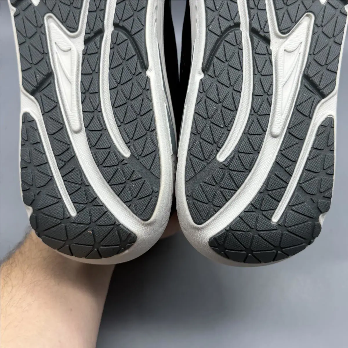 Altra shoes - Altra Paradigm 8 - Paradigm - AL0A82CG000 - Black (UPC: 0196573085886) 8