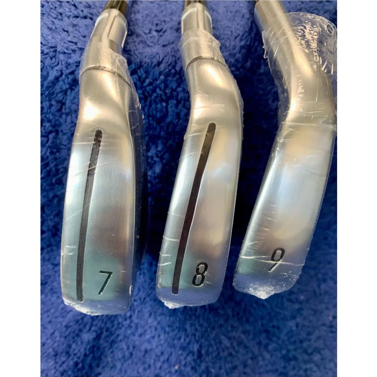 TaylorMade  - Qi 4