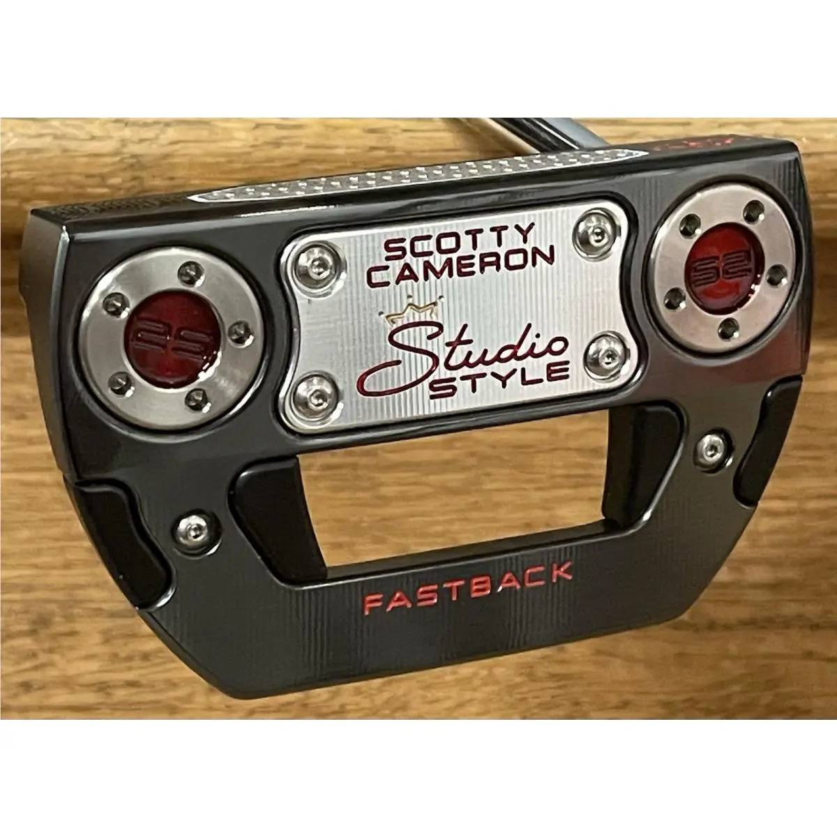 Scotty Cameron  - Studio Style Fastback Long Design - SCS - Xtreme Dark Finish -DLC - Red, Lie Angle: Black 1