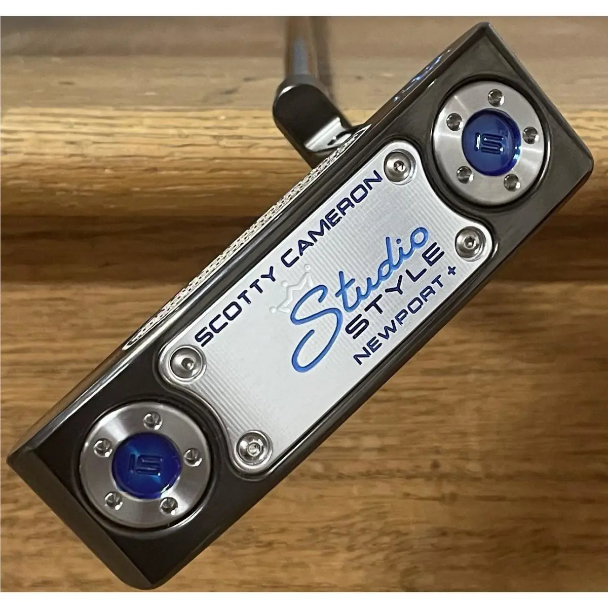 Scotty Cameron  - Studio Style Newport Plus - SCS - Xtreme Dark Finish - DLC - Blue, Lie Angle: Black 2