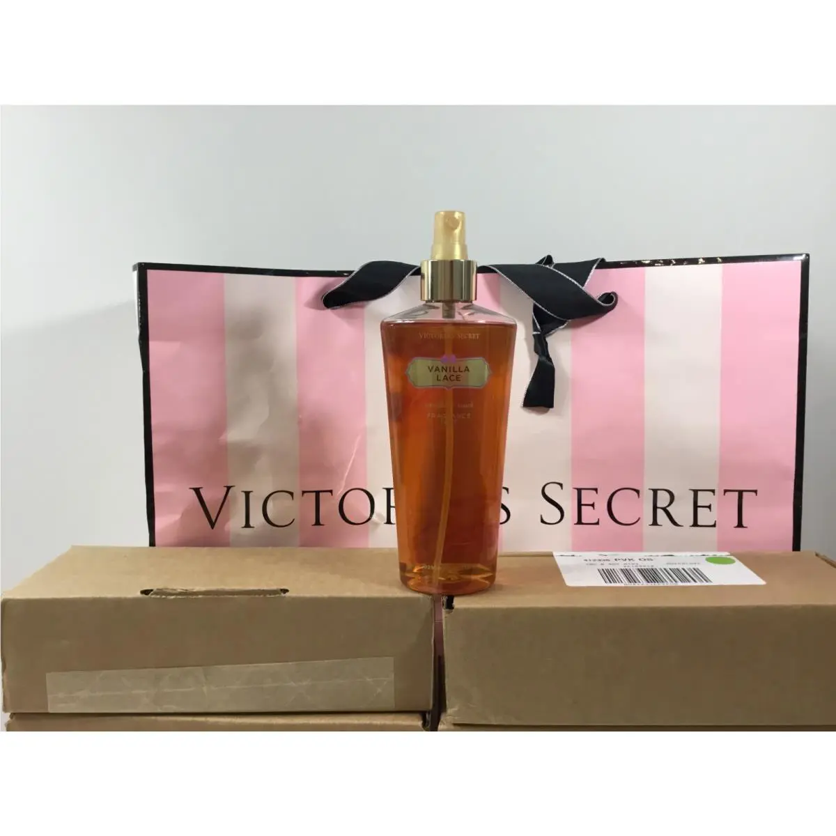 Victoria`s Secret Vanilla Lace Fragrance Mist 8.4 OZ Full Size Vintage V002