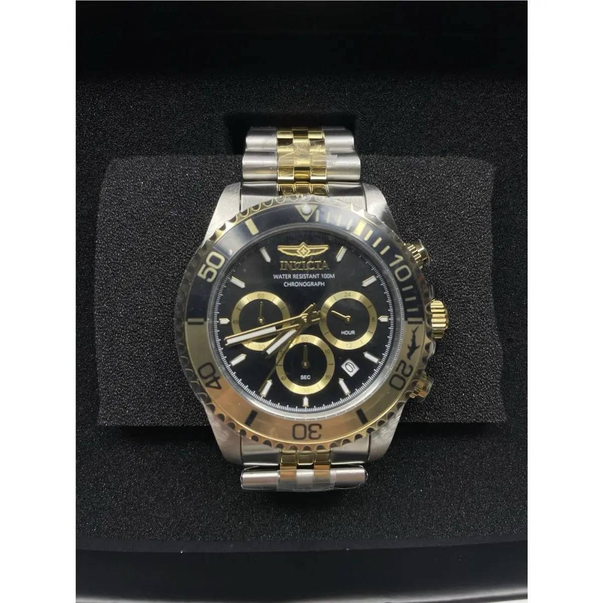Pro Diver Chronograph Quartz Black Gold Dial Men`s Watch 49837 by Invicta