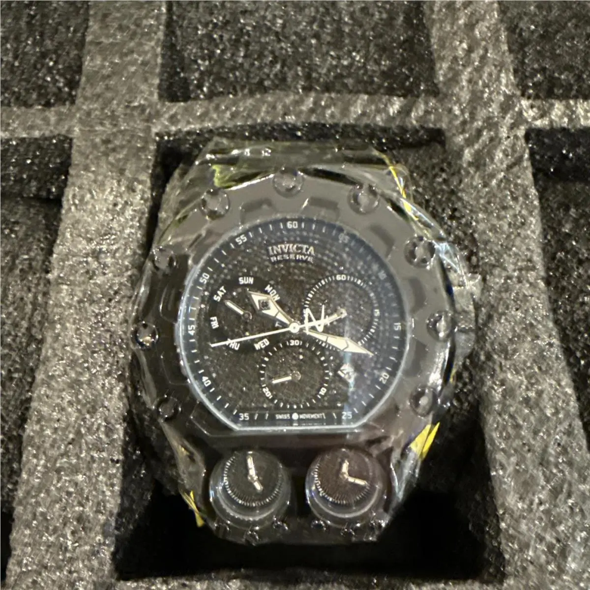 Invicta Bolt Magnum Tria 2.5 Ctw Black Diamond Steel Swiss Chrono 52mm Watch